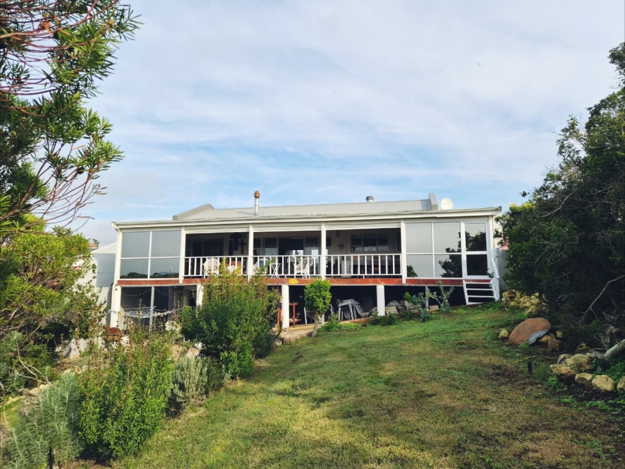 4 Bedroom Property for Sale in Stilbaai Wes Western Cape
